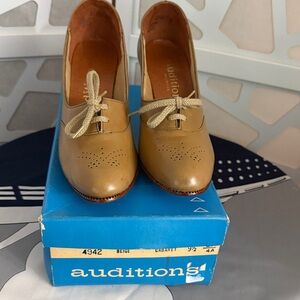 Vintage Auditions Tan Women's Heels